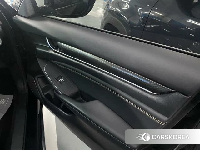 Honda Accord id 4367547 из Китая 34