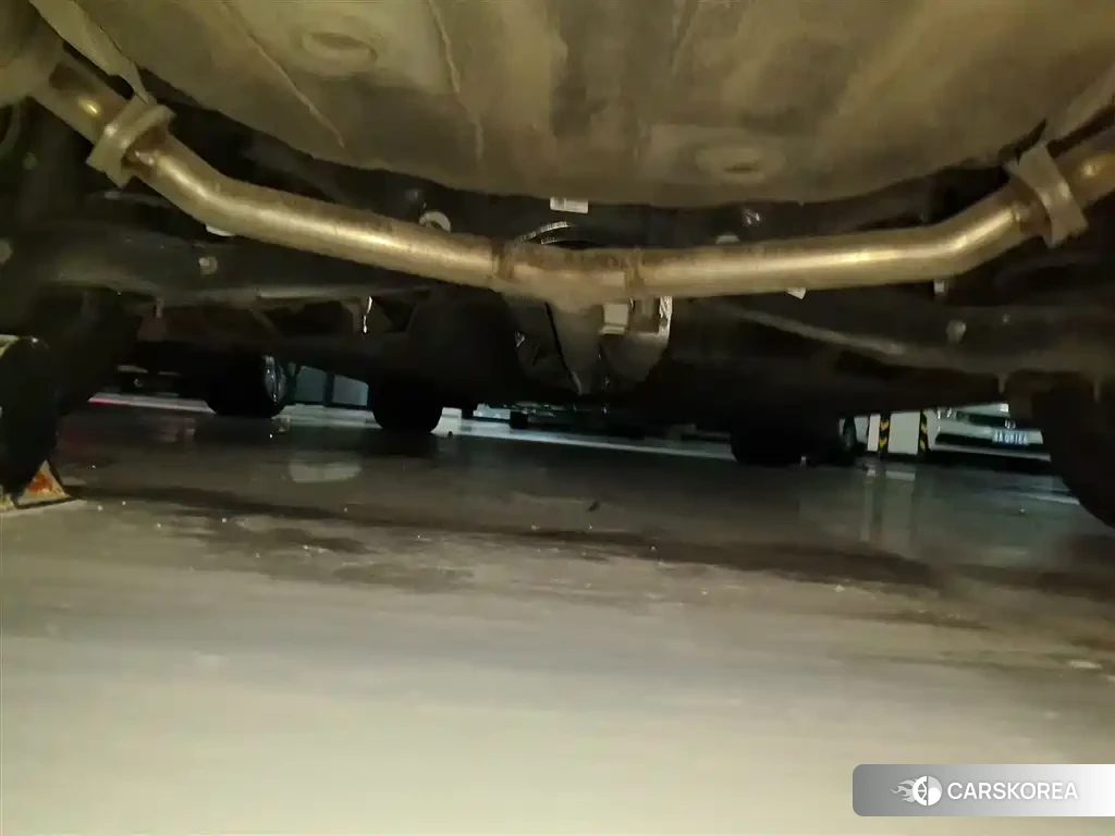 Kia K5 id 4512967 из Китая 23