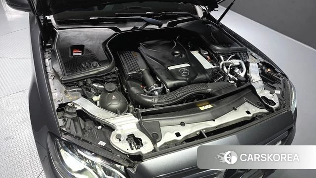 Mercedes-Benz E-Class W213 id 4304636 из Кореи 27