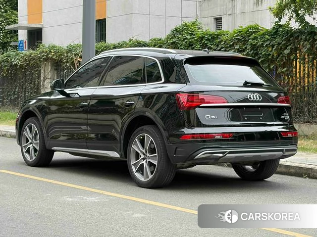 Audi Q5L id 4215103 из Китая 13