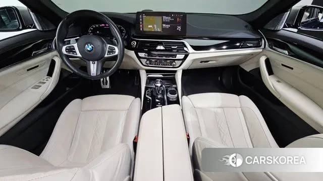 BMW 5 Series (G30) id 3717446 из Кореи 16