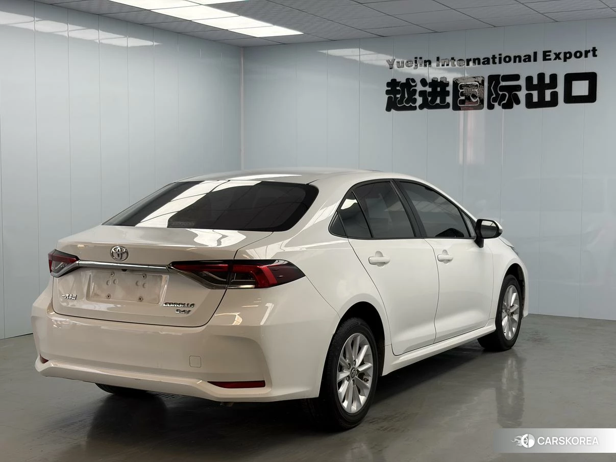 Toyota Corolla id 4512799 из Китая 8