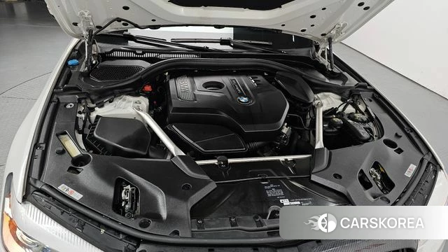 BMW 5 Series (G30) id 3861238 из Кореи 16