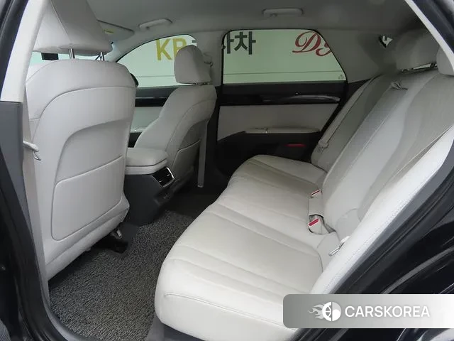 Hyundai Grandeur (GN7) id 3726438 из Кореи 16