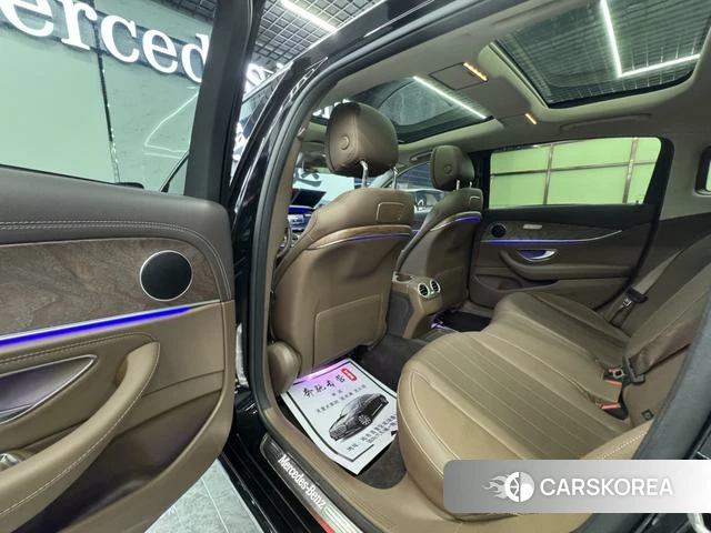 Mercedes-Benz E-class id 4213220 из Китая 6