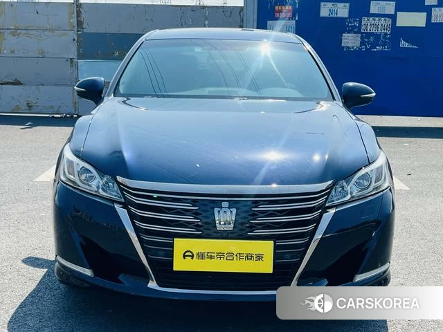 Toyota crown id 4220891 из Китая 22
