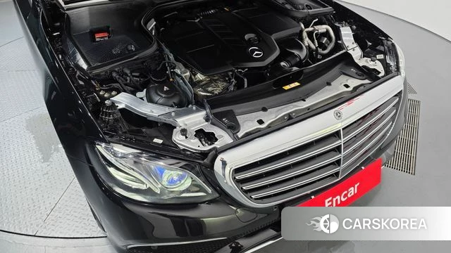 Mercedes-Benz E-Class W213 id 4746495 из Кореи 28