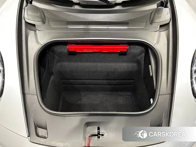 Porsche 911(992) id 3371794 из Кореи 16