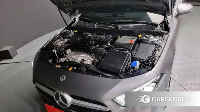 Mercedes-Benz A-Class W177 id 3058595 из Кореи 16