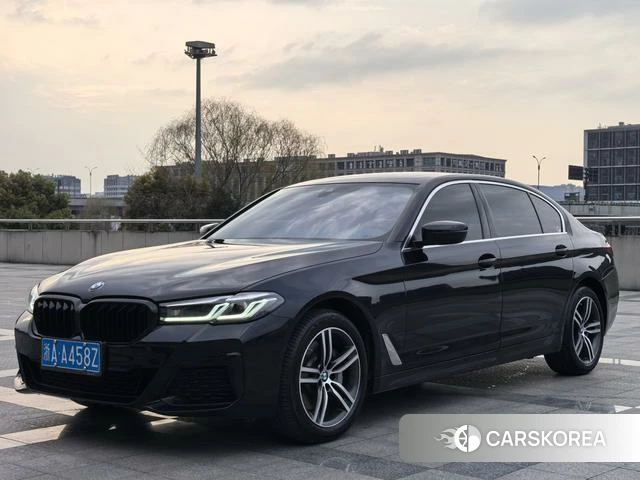 BMW 5 series 2021 Черный из Китая, фото 6