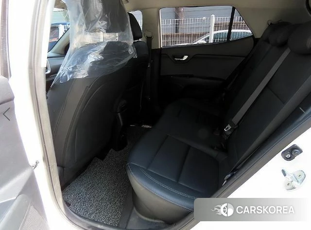 Kia Stonic id 3846055 из Кореи 15