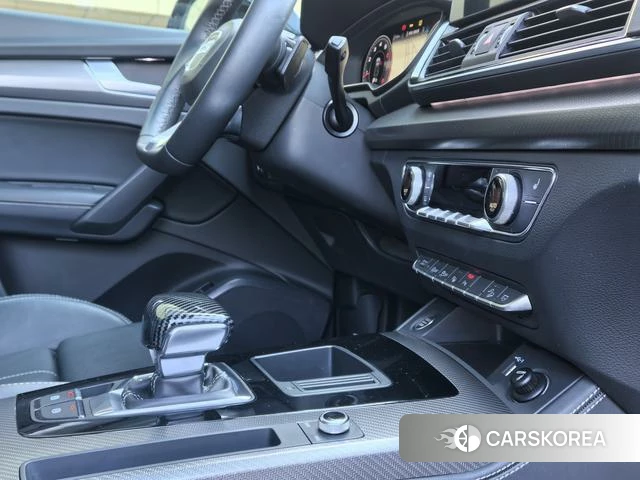 Audi Q5L id 4208030 из Китая 10