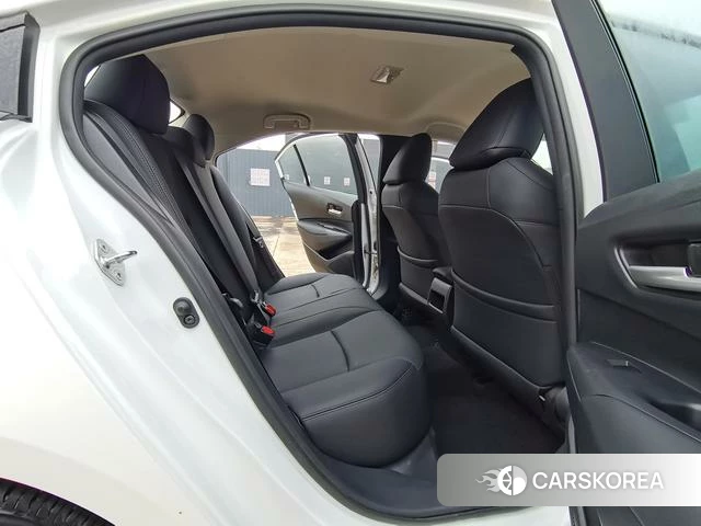 Toyota Corolla id 4257570 из Китая 20
