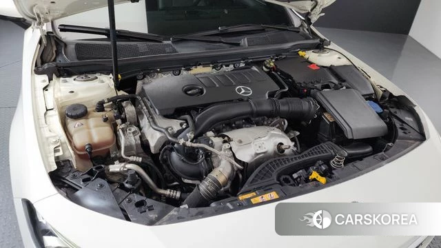 Mercedes-Benz A-Class W177 id 4284291 из Кореи 16