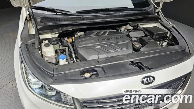 Kia The New Carnival id 2881620 из Кореи 16