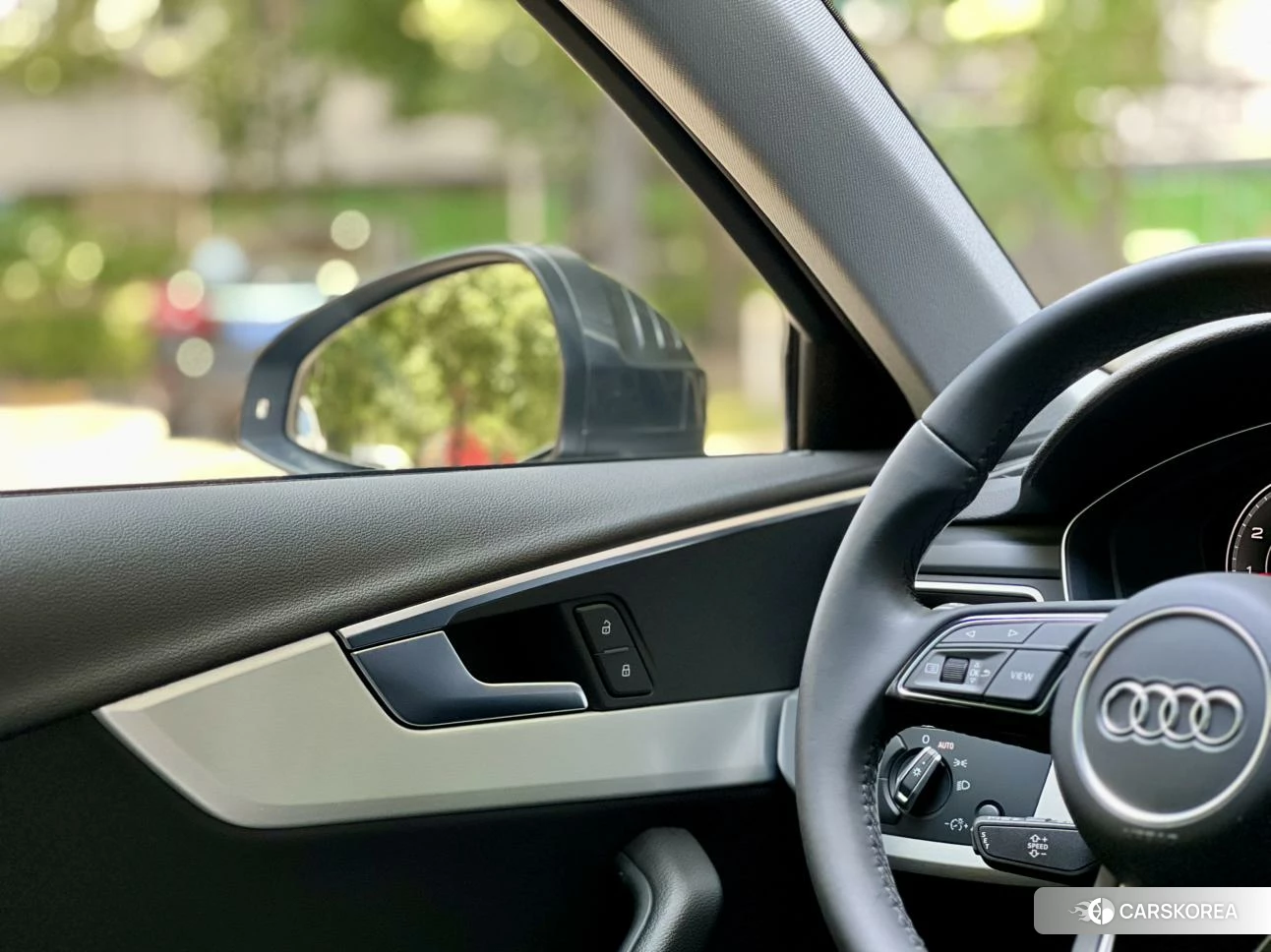 Audi A4L id 4510629 из Китая 20