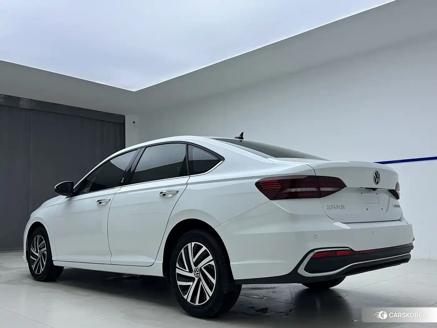 Volkswagen Lavida id 4599521 из Китая 17