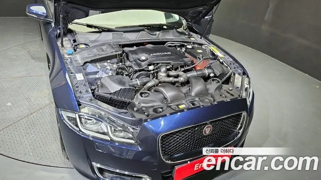 Jaguar All New XJ id 2956686 из Кореи 16