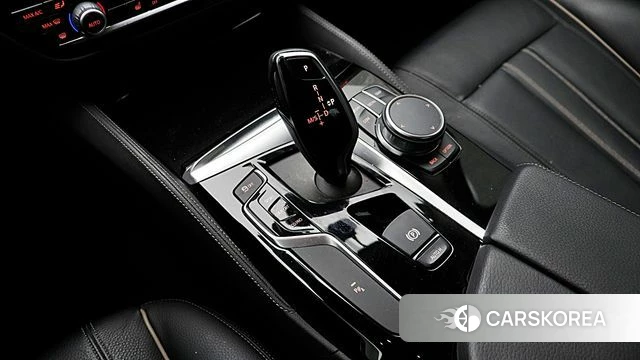 BMW 5 Series (G30) id 4836855 из Кореи 16
