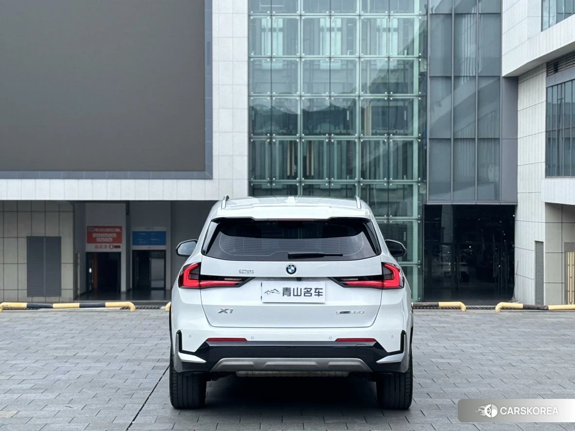BMW X1 id 4479341 из Китая 13