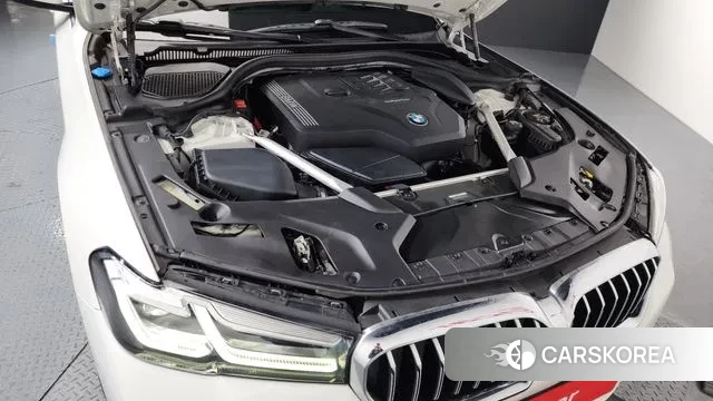 BMW 5 Series (G30) id 3586647 из Кореи 16