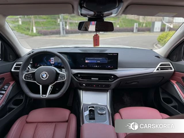 BMW 3 series 2025 Белый из Китая, фото 6