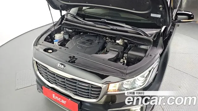 Kia The New Carnival id 2807863 из Кореи 16