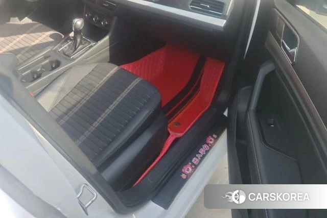 Volkswagen Lavida id 4263839 из Китая 13