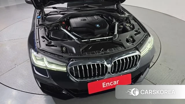 BMW 5 Series (G30) id 3717575 из Кореи 16