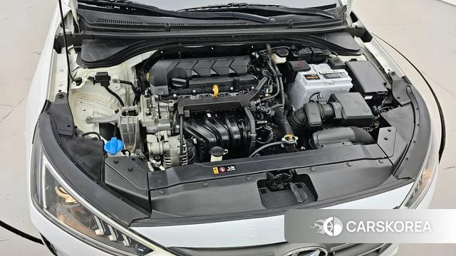 Hyundai The New Avante AD id 3879426 из Кореи 16