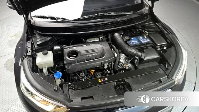 Kia Stonic id 3039595 из Кореи 16