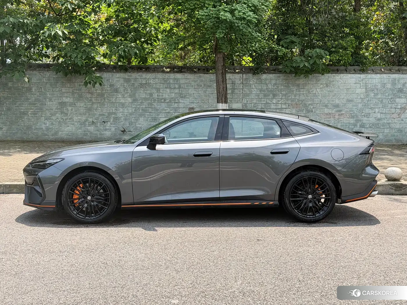 Chang'an UNI-V 2025 Silver/gray из Китая, фото 6