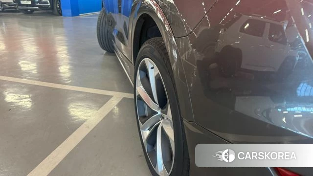 Audi Q8 (4M) id 4767443 из Кореи 16