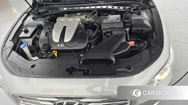 Hyundai Grandeur IG id 3526352 из Кореи 16