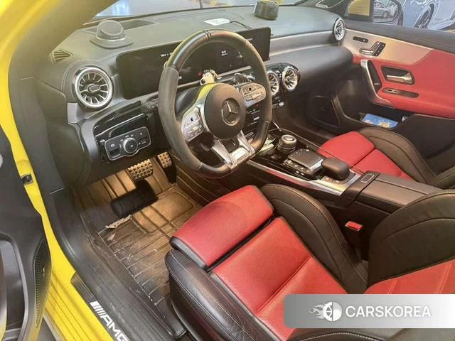 Mercedes-Benz Class A AMG (imported) 2023 Желтый из Китая, фото 6
