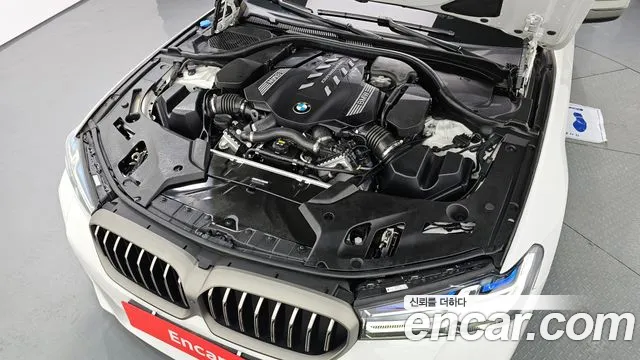 BMW 5 Series (G30) id 2483770 из Кореи 16