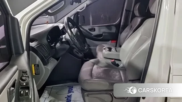 Hyundai The New Grand Starex id 3593157 из Кореи 13