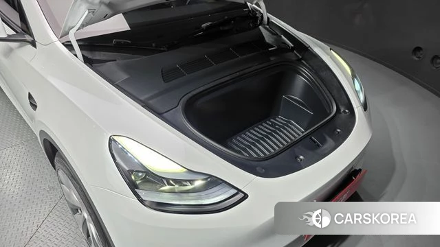 Tesla Model Y id 4523722 из Кореи 26