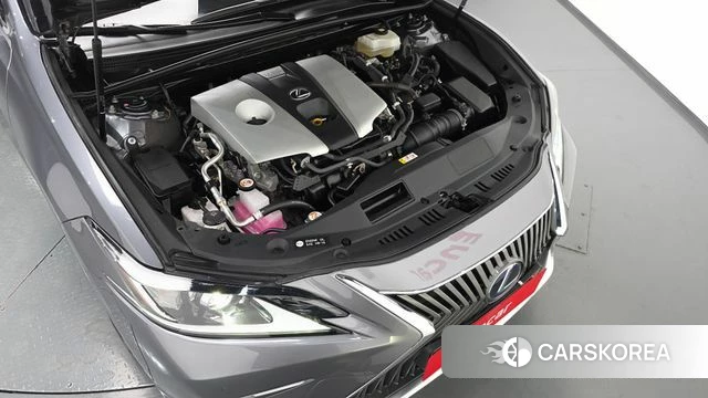 Lexus ES300h 7th generation id 4361864 из Кореи 16