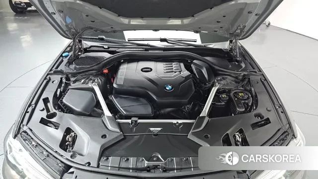 BMW 5 Series (G30) id 3366888 из Кореи 16