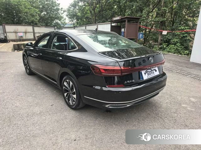 Volkswagen Passat id 4290083 из Китая 8