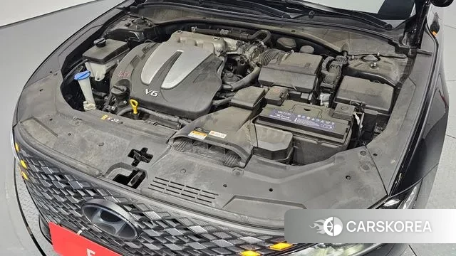 Hyundai The New Grandeur IG id 3138600 из Кореи 16