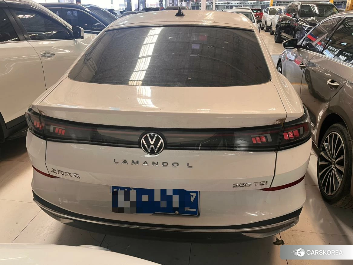 Volkswagen Lingdu 2023 Белый из Китая, фото 6