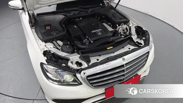 Mercedes-Benz E-Class W213 id 3728521 из Кореи 16