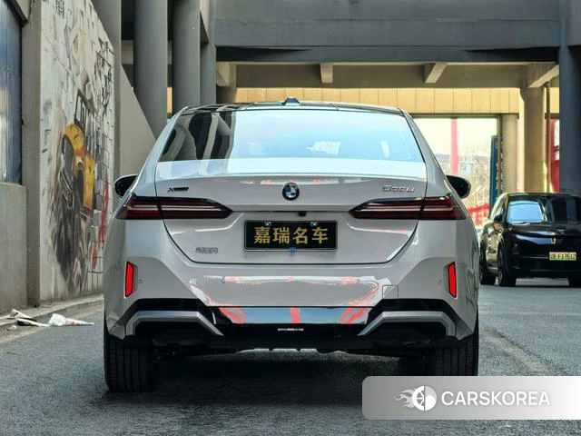BMW 5 series id 4213443 из Китая 13
