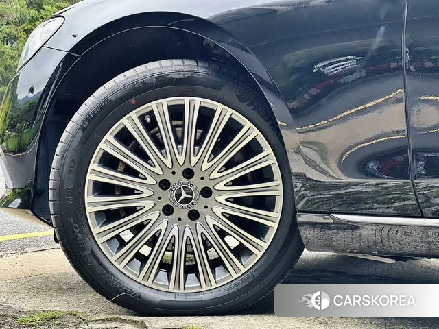 Mercedes-Benz E-class id 4297309 из Китая 10