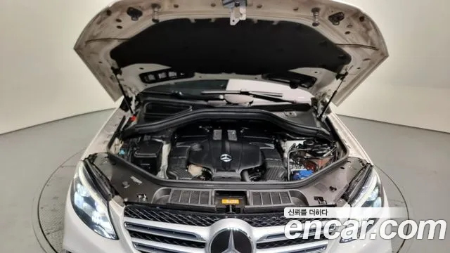 Mercedes-Benz GLE - Class W166 id 2369336 из Кореи 16