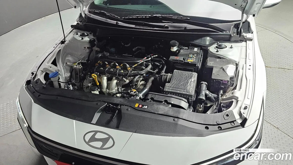 Hyundai The New Avante (CN7) id 2103117 из Кореи 16