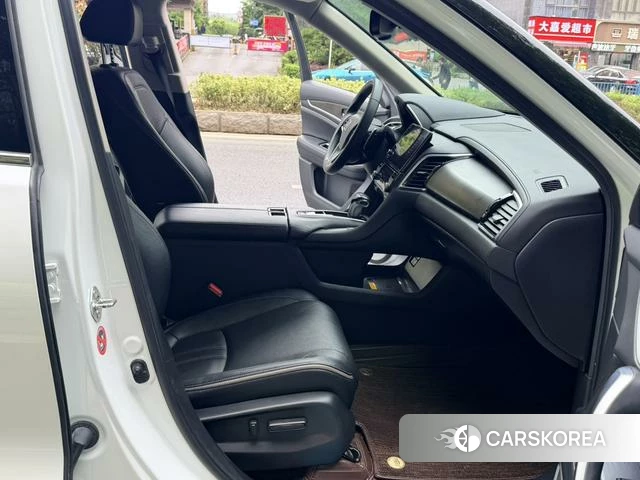 Honda Crown Road id 4209872 из Китая 15