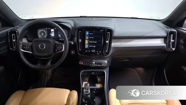 Volvo XC40 id 3736919 из Кореи 16